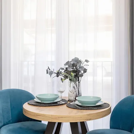 Apartmán Lux With Parking & Ac Just 1,5 Km From Main Square By Renters Prestige