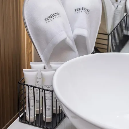 Apartmán Lux With Parking & Ac Just 1,5 Km From Main Square By Renters Prestige Krakov