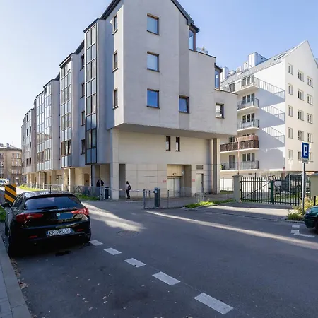 Lux With Parking&ac Just 1,5 Km From Main Square By Renters Prestige *