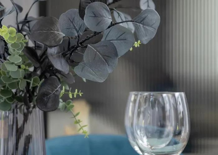 Lux With Parking & Ac Just 1,5 Km From Main Square By Renters Prestige