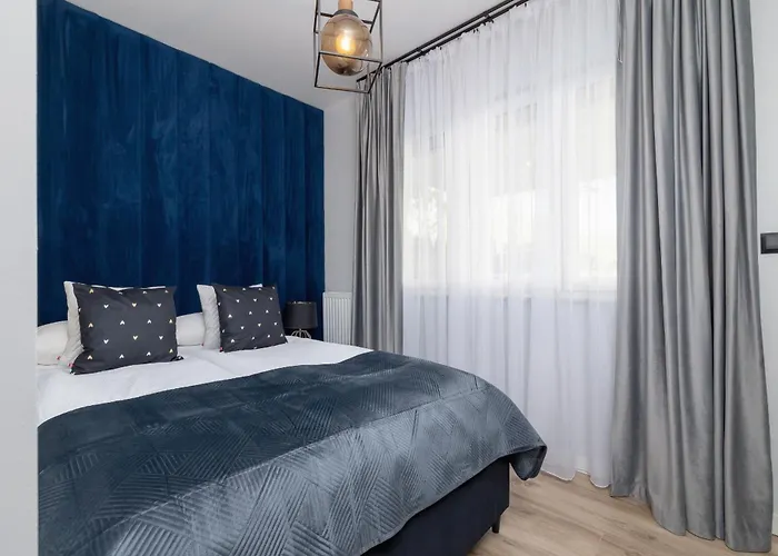 Lux With Parking & Ac Just 1,5 Km From Main Square By Renters Prestige Kraków