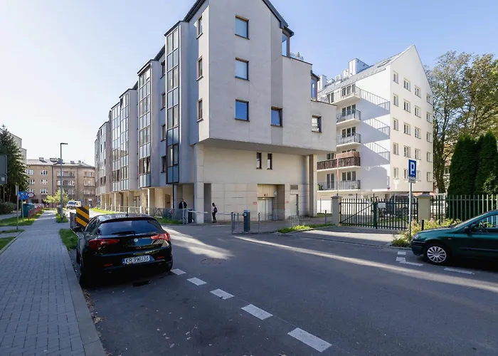 Lux With Parking & Ac Just 1,5 Km From Main Square By Renters Prestige *